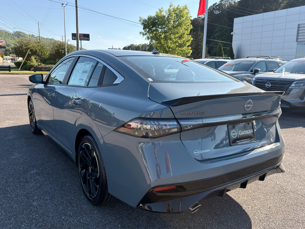 2026 Nissan Sentra SR - Photo 6