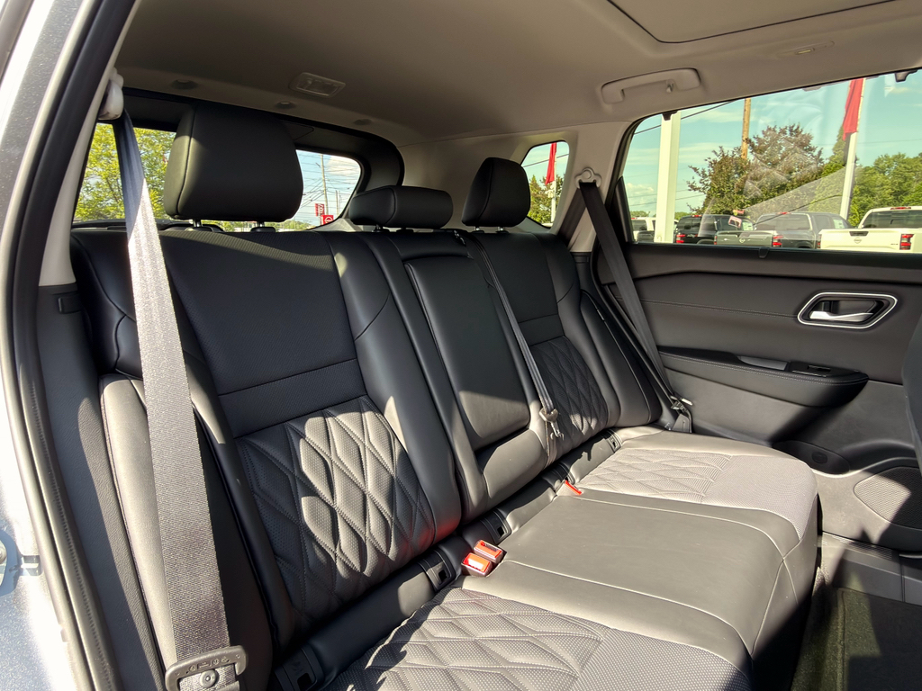 2026 Nissan Rogue Platinum - Photo 19