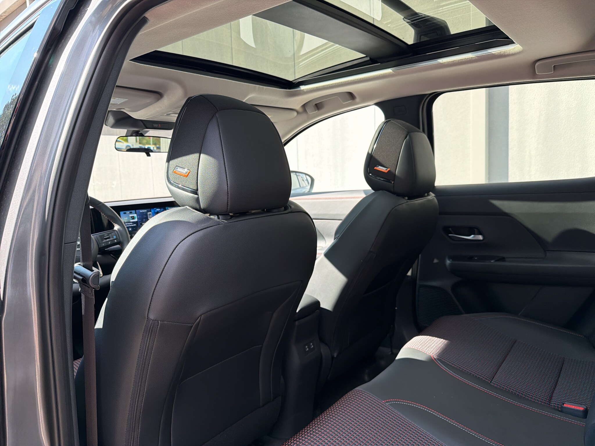 2026 Nissan KICKS SR - Photo 14