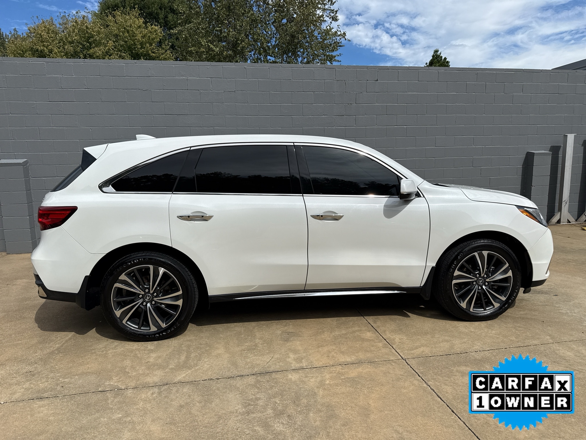 Used 2020 Acura MDX Technology Package with VIN 5J8YD4H58LL039521 for sale in Gadsden, AL