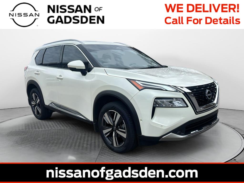 2022 Nissan Rogue Platinum's photo