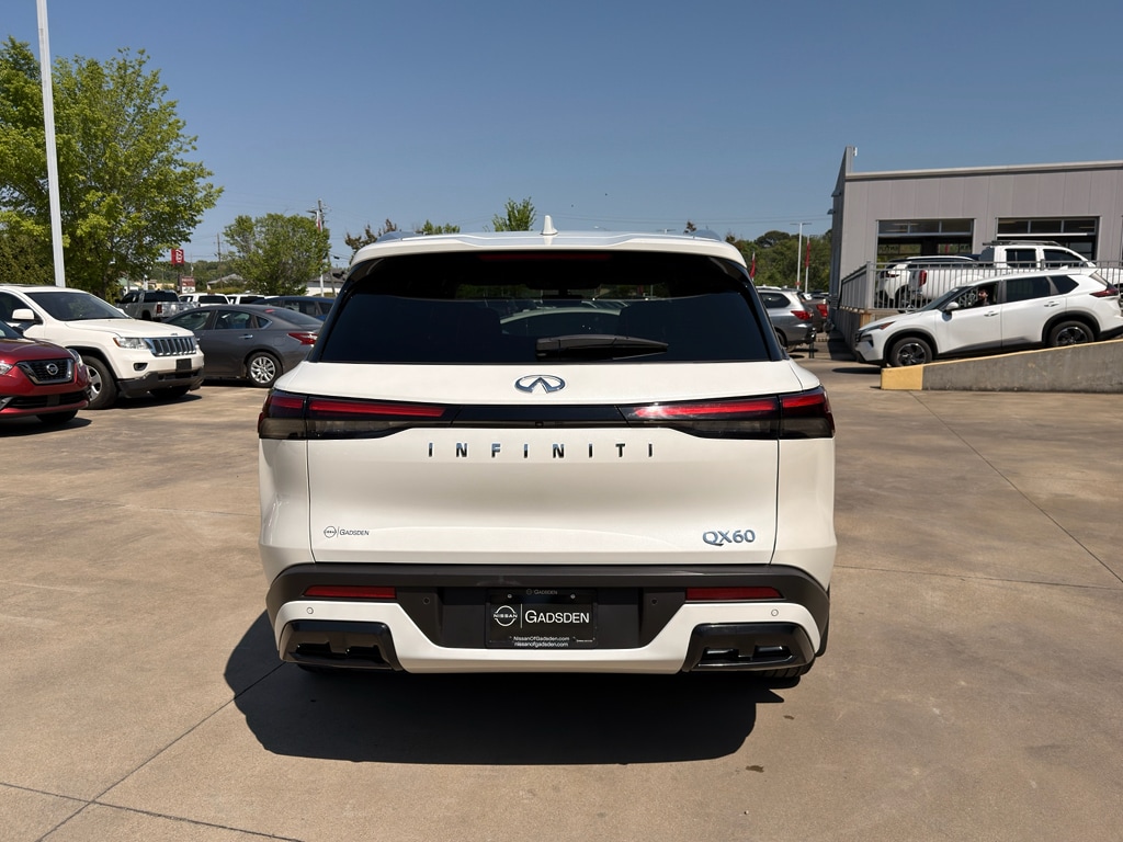 Used 2024 INFINITI QX60 LUXE SUV