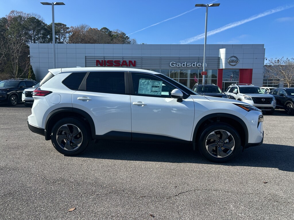 New 2026 Nissan Rogue SV Sport Utility