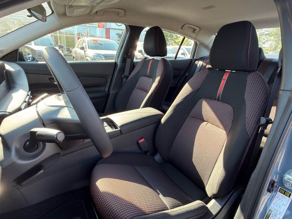 2026 Nissan Sentra SR - Photo 11
