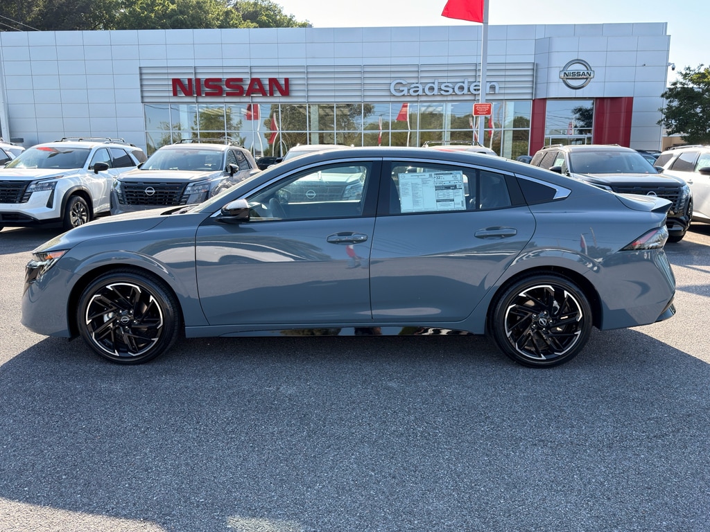 2026 Nissan Sentra SR - Photo 7