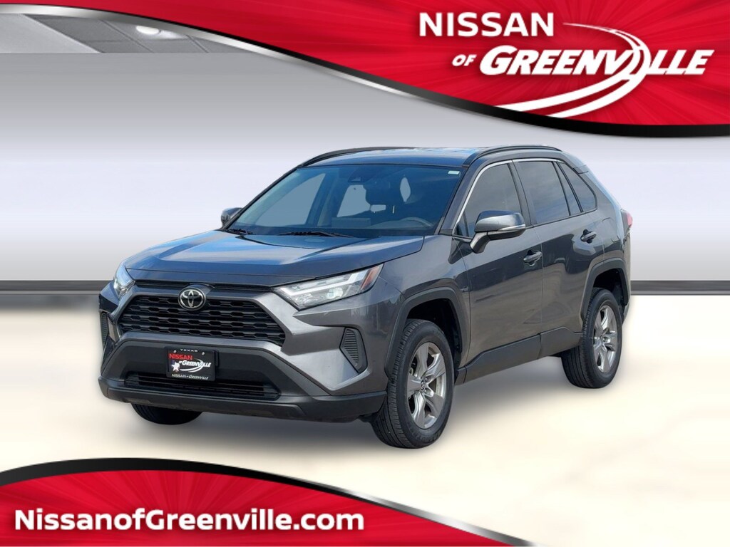 Used 2022 Toyota RAV4 XLE SUV