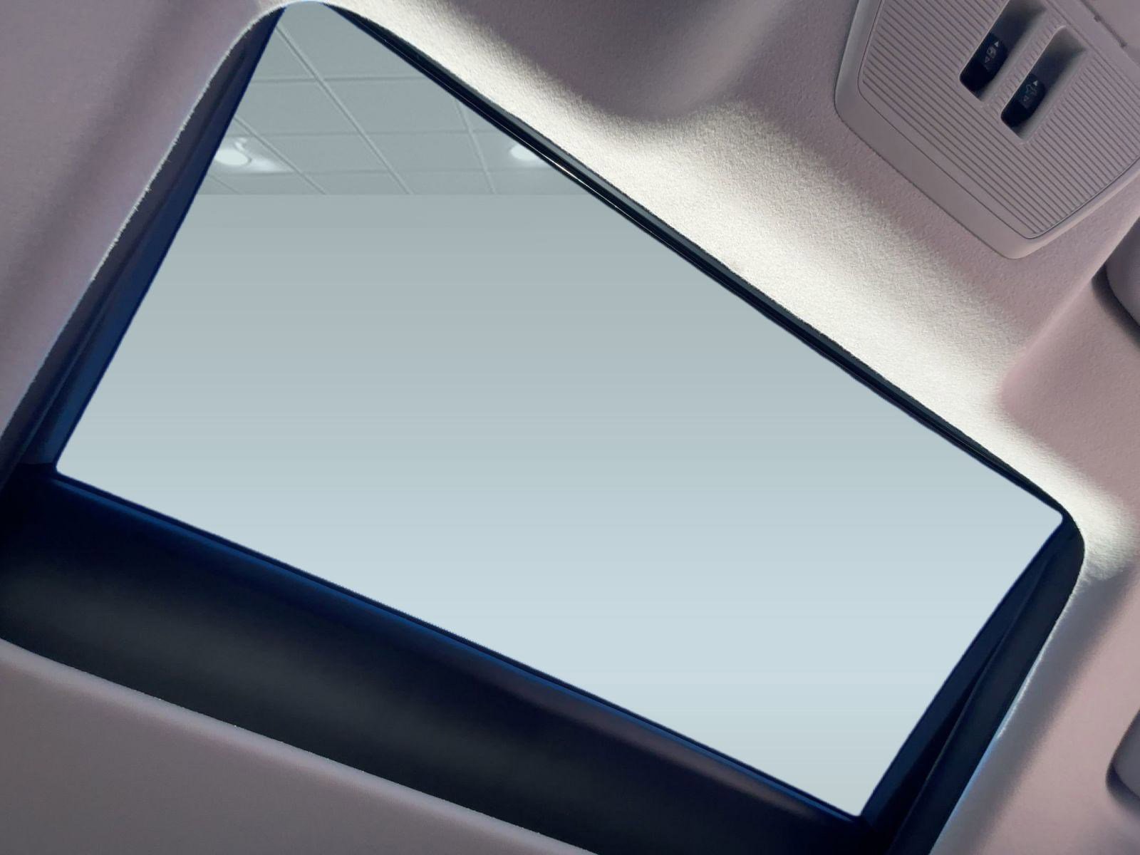 2026 Nissan KICKS SR AWD - Photo 16