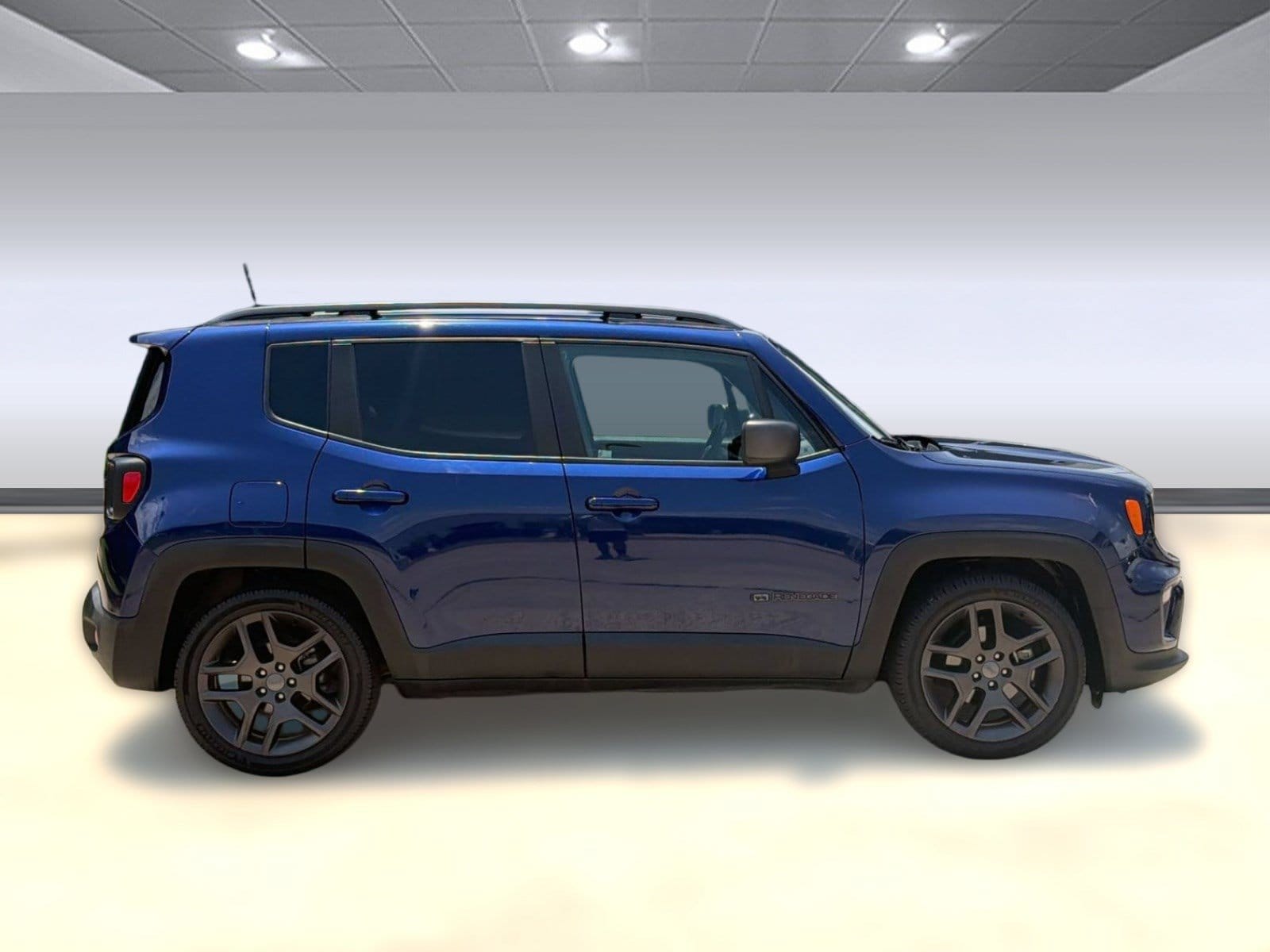 Renegade Latitude SUV