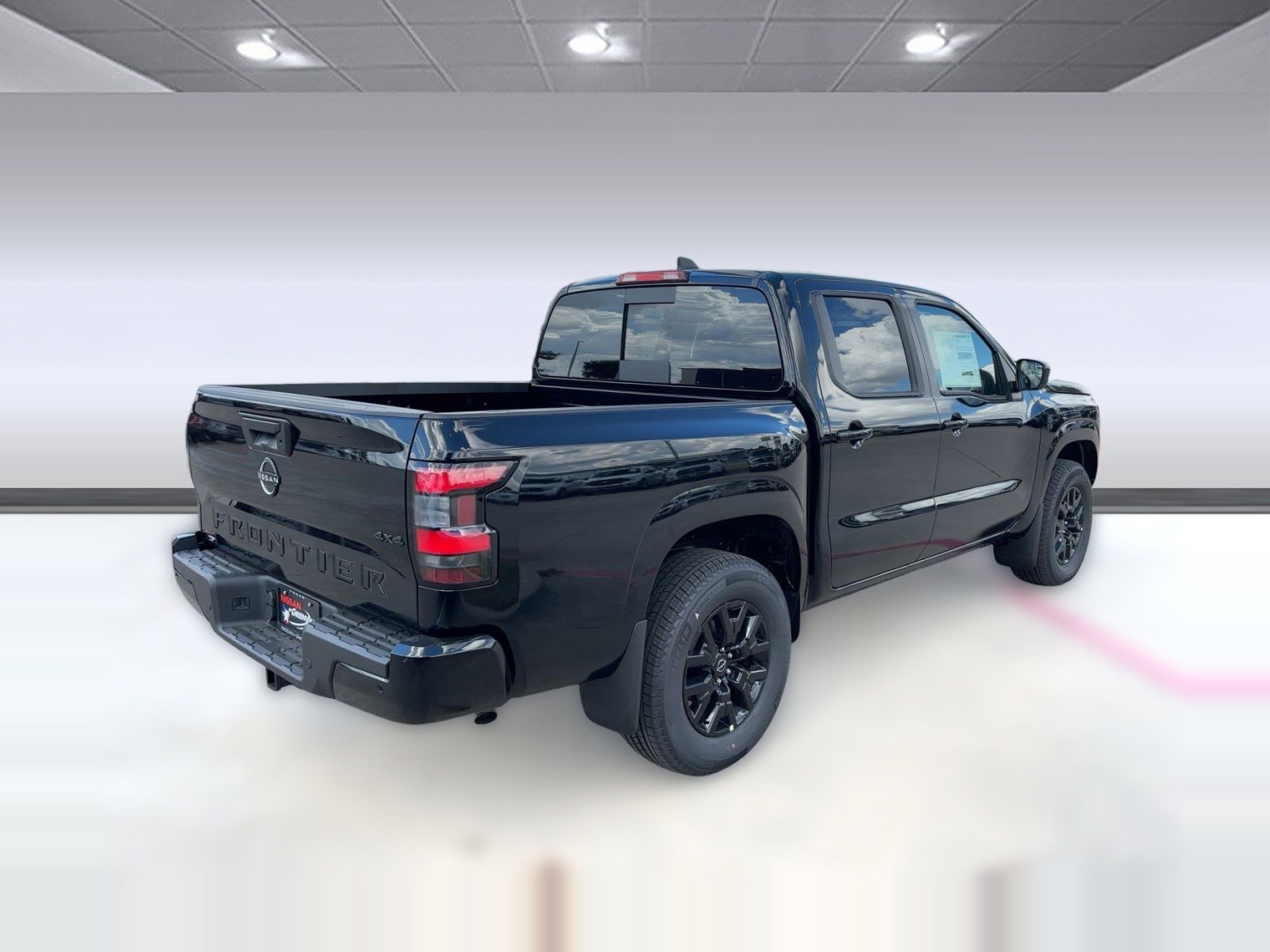 2026 Nissan Frontier SV - Photo 9