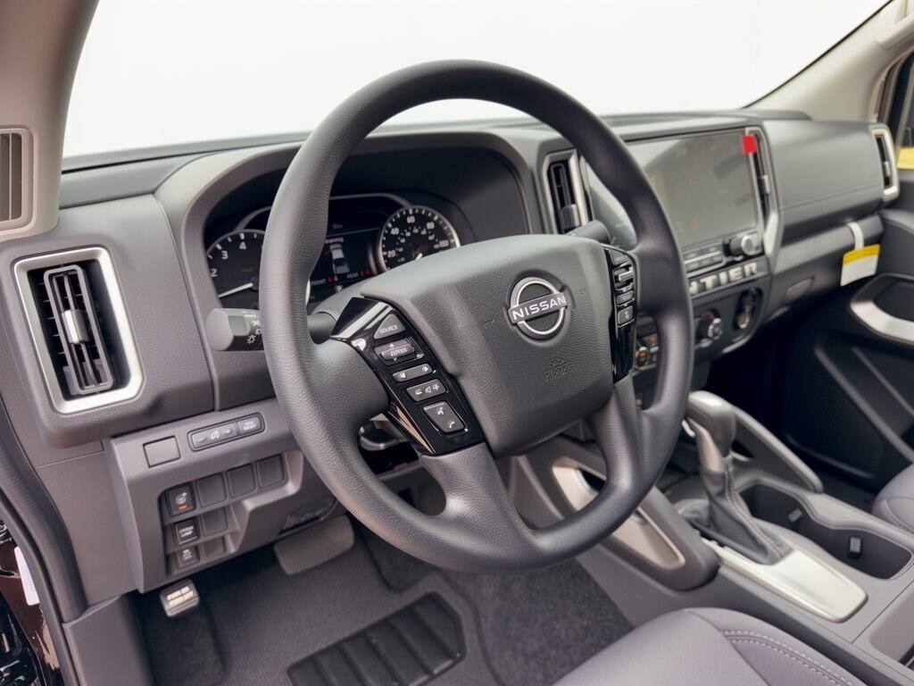 New 2027 Nissan Frontier SV Truck Crew Cab