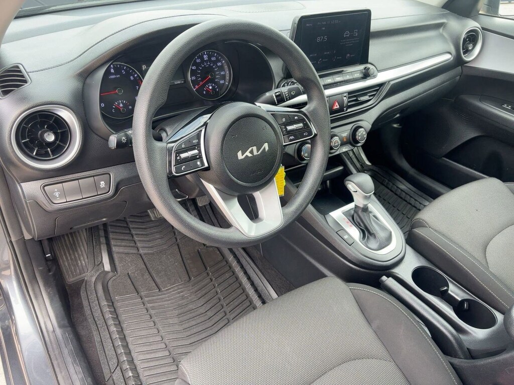 Used 2024 Kia Forte LXS Sedan