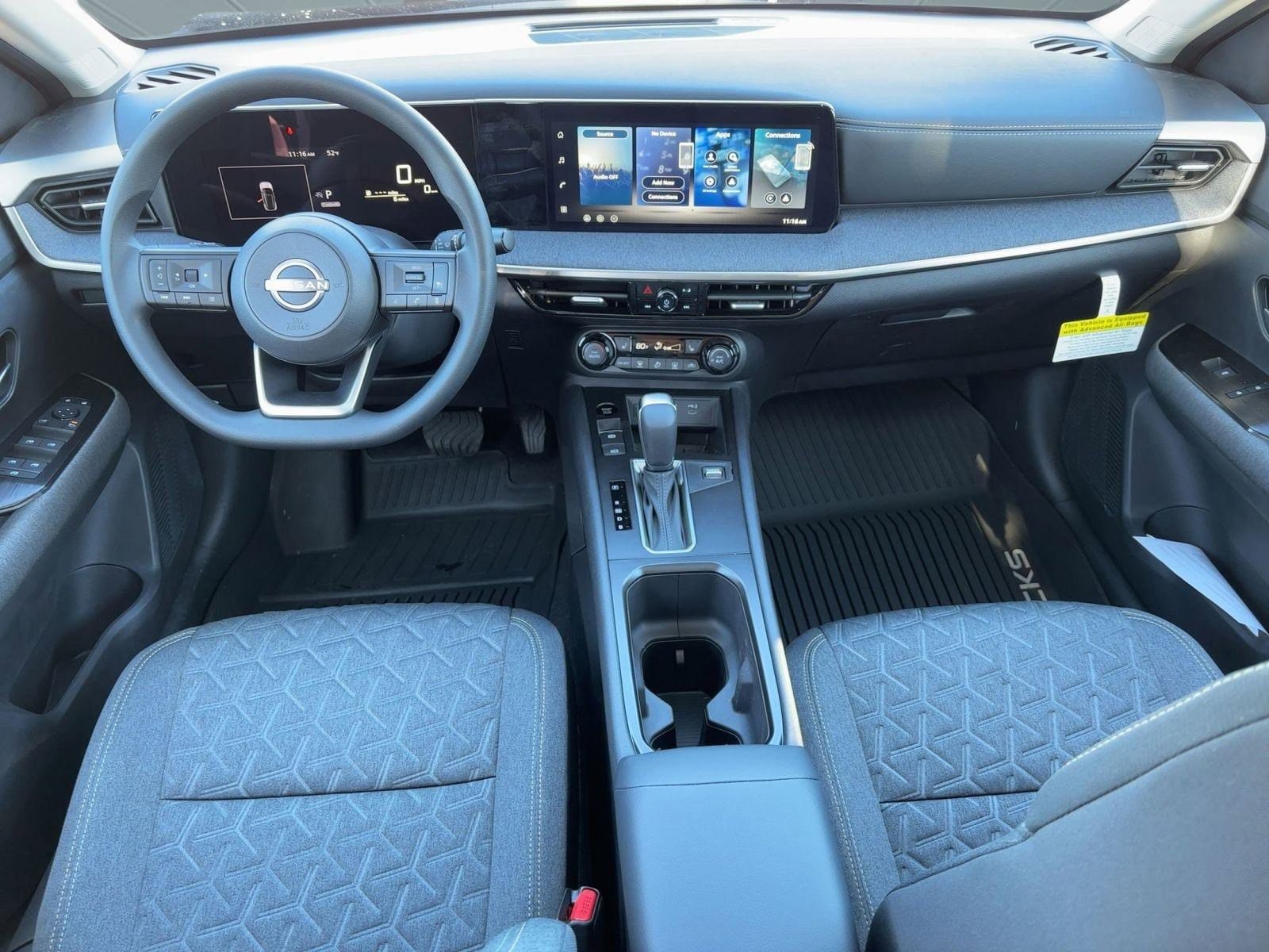 2026 Nissan KICKS SV - Photo 17