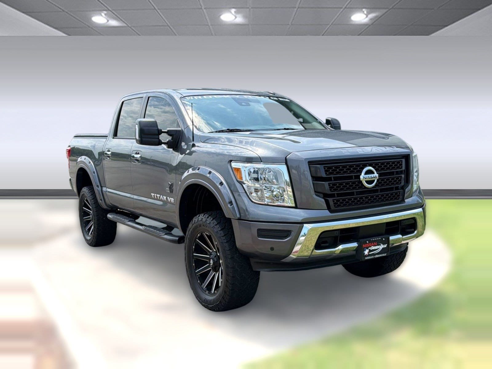 Titan SV Truck Crew Cab