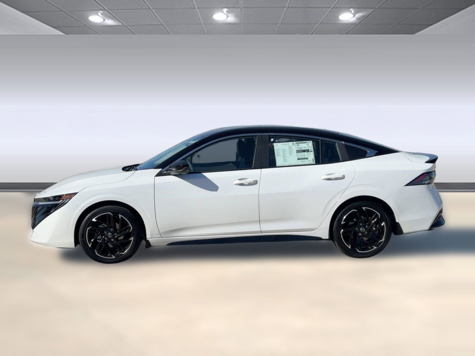 2026 Nissan Sentra SR - Photo 2