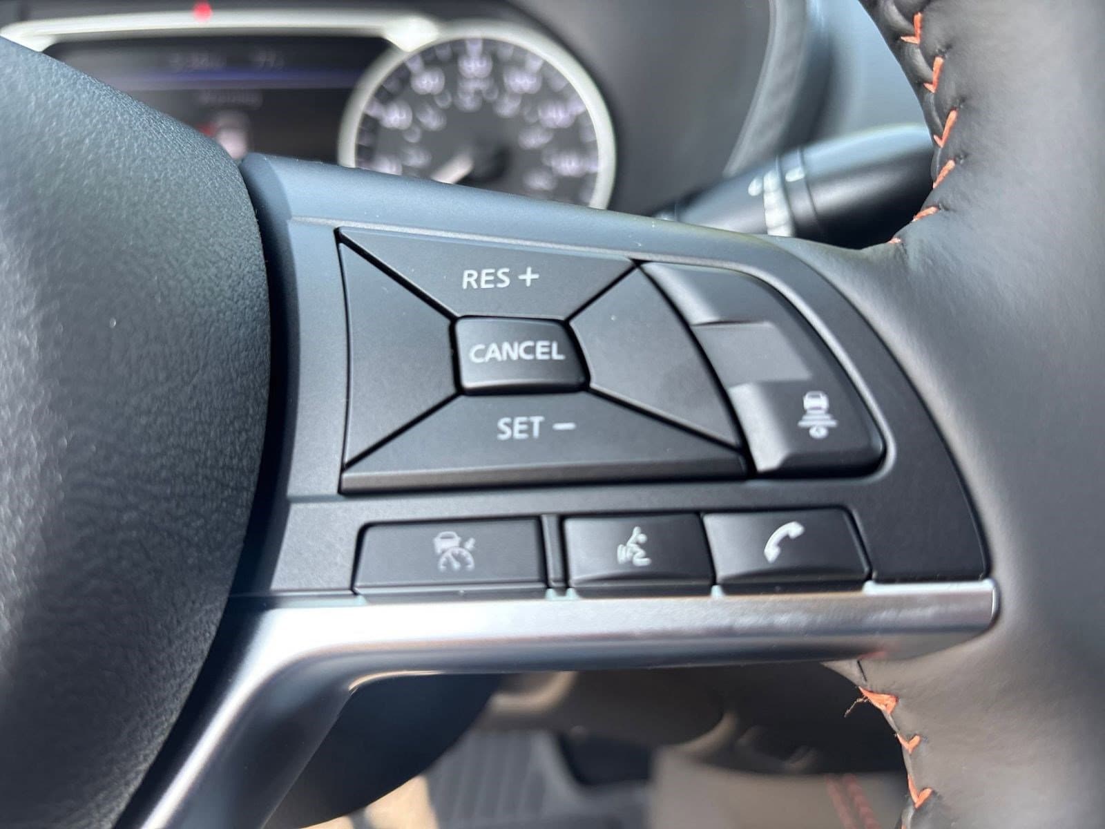 2025 Nissan Sentra SR - Photo 26