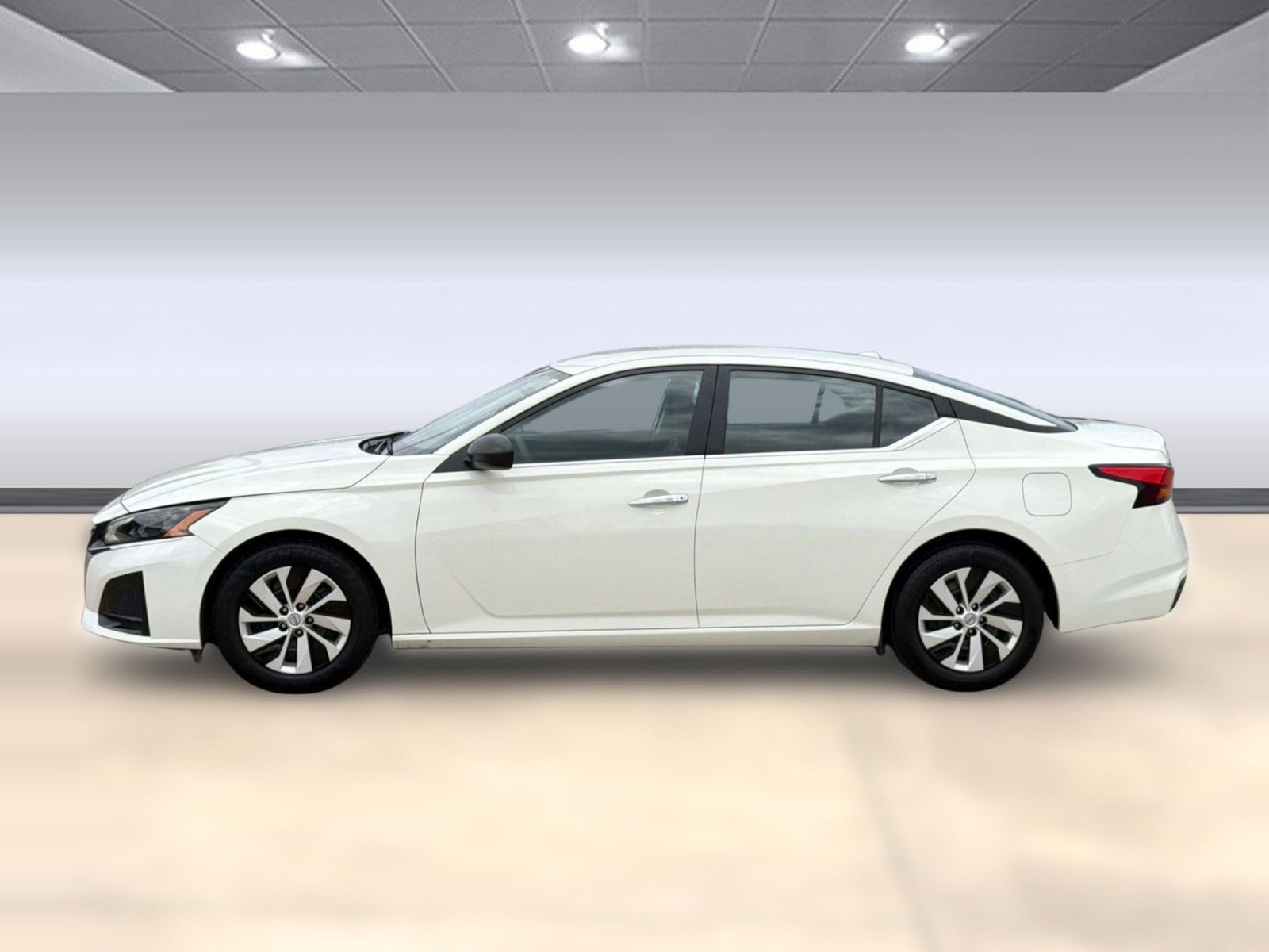 Used 2025 Nissan Altima S with VIN 1N4BL4BV3SN310932 for sale in Greenville, TX