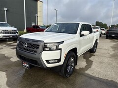 2025 Nissan Frontier SV Truck Crew Cab