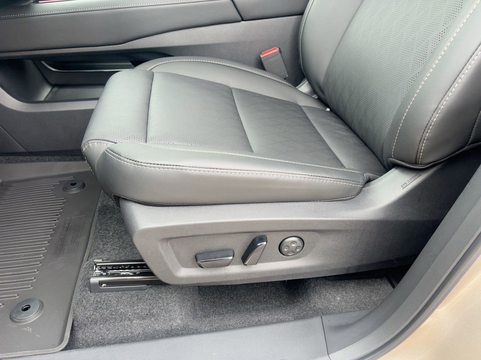 2026 Nissan Murano Platinum - Photo 14