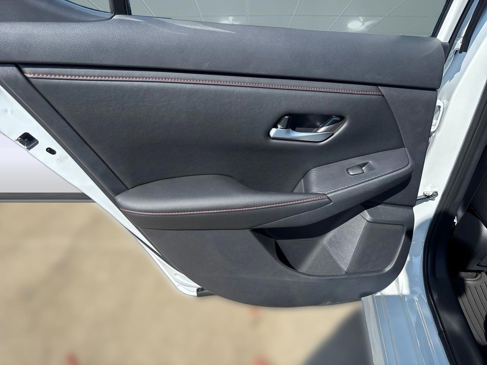 2025 Nissan Sentra SR - Photo 25