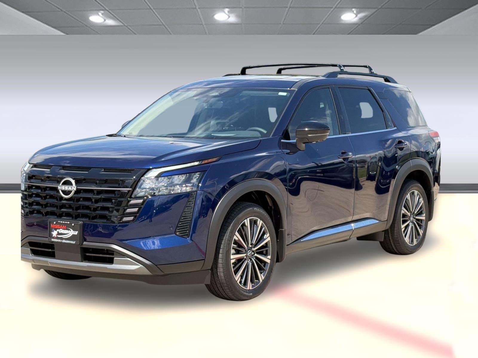 2026 Nissan Pathfinder Platinum 2WD's photo