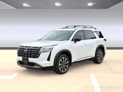 2026 Nissan Pathfinder Platinum SUV