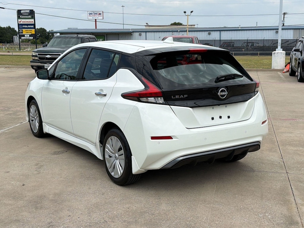 Used 2023 Nissan Leaf S Hatchback