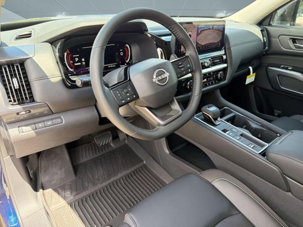 New 2026 Nissan Pathfinder SL SUV