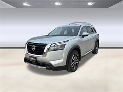 2025 Nissan Pathfinder Platinum SUV