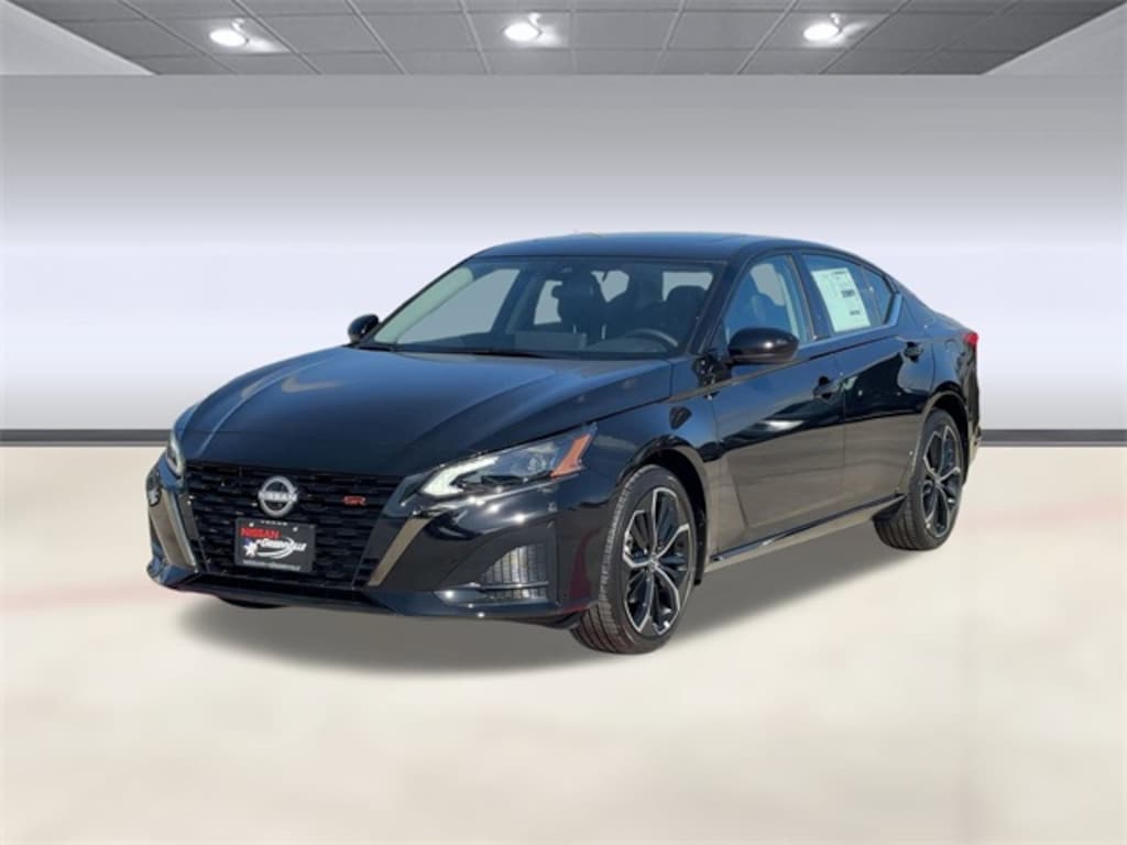 New 2025 Nissan Altima SR Sedan