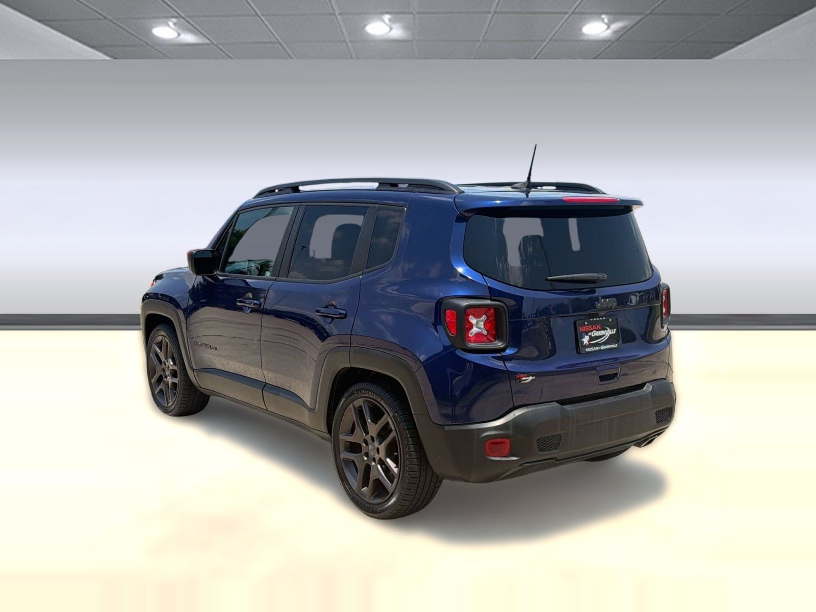 Renegade Latitude SUV