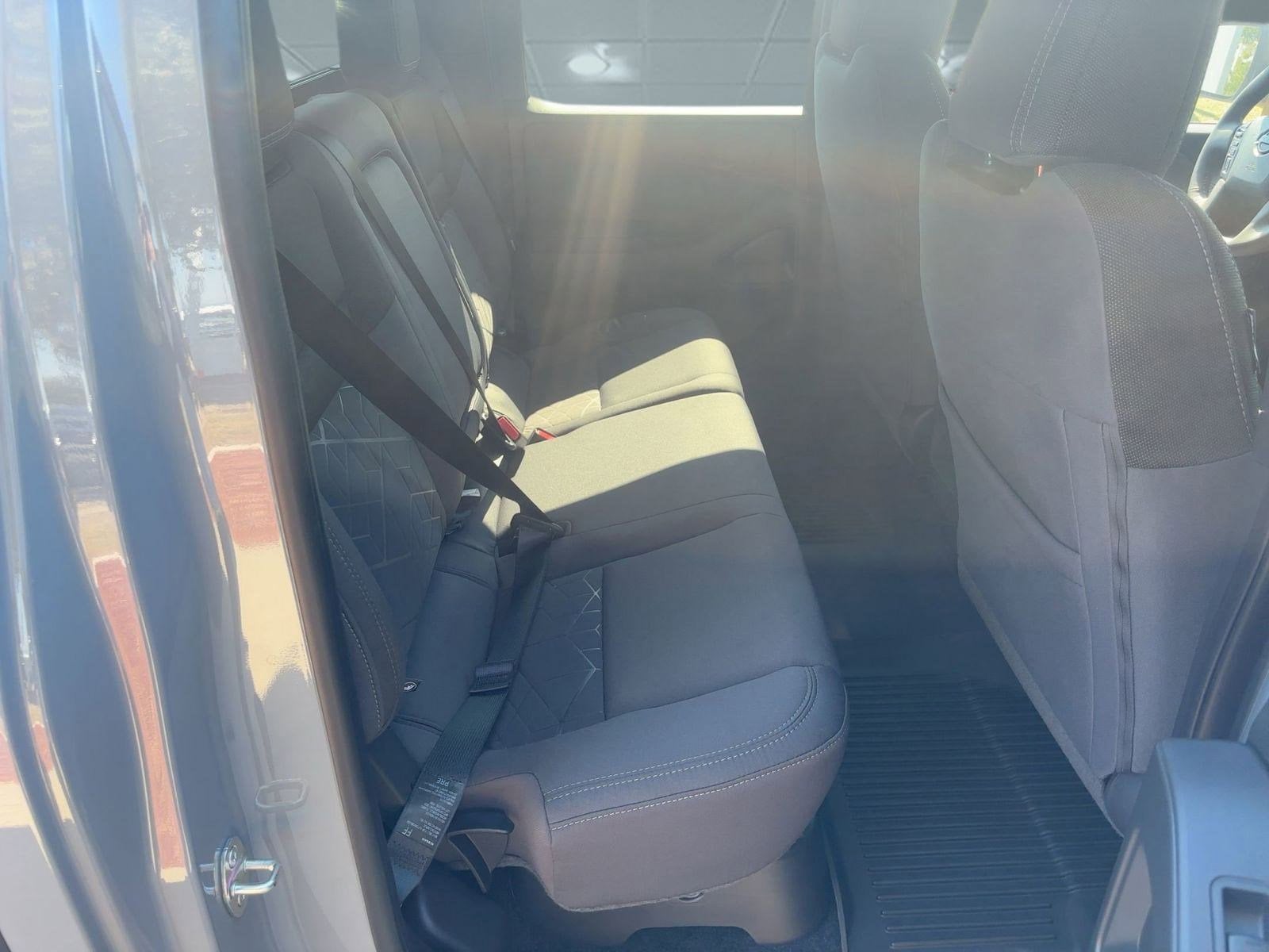 2026 Nissan Frontier SV - Photo 27