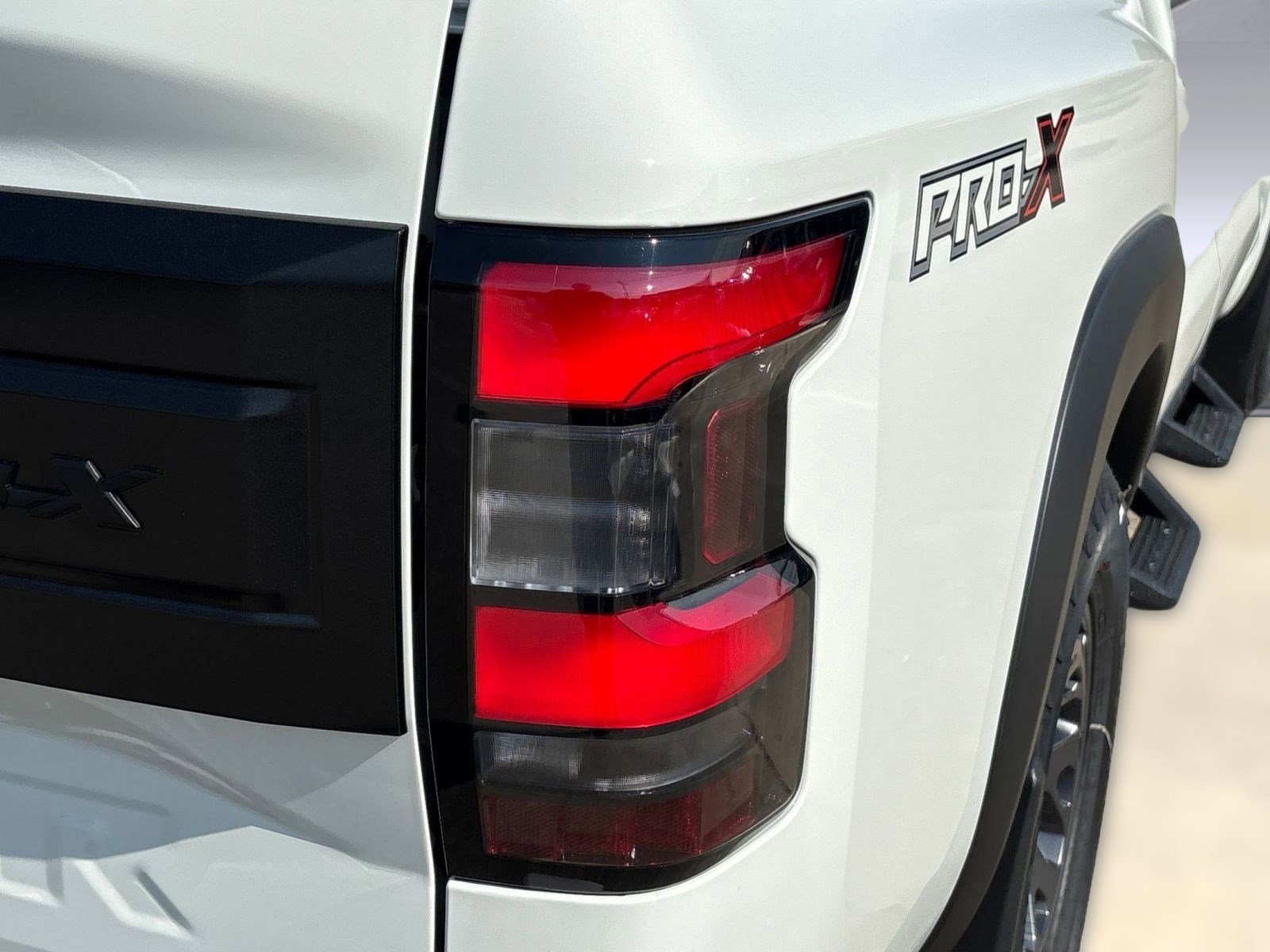 2026 Nissan Frontier PRO-X - Photo 13
