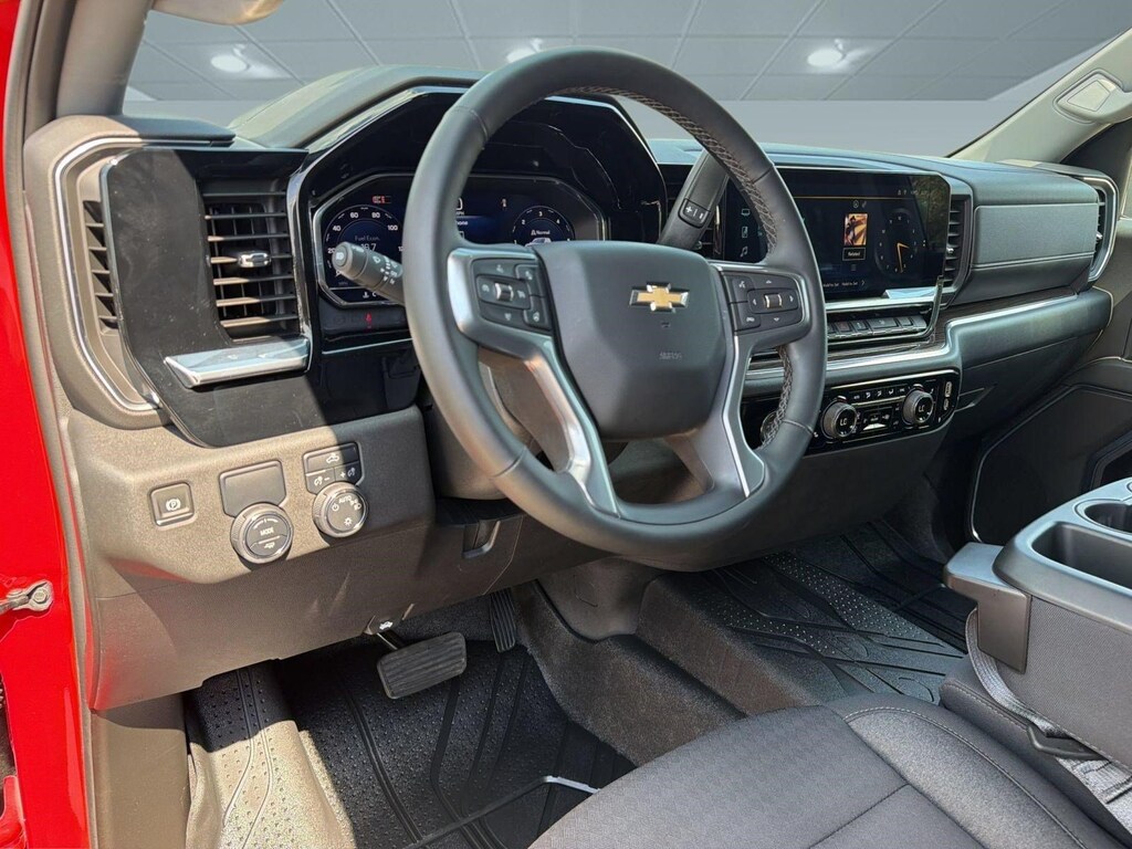Used 2024 Chevrolet Silverado 1500 LT Truck Crew Cab