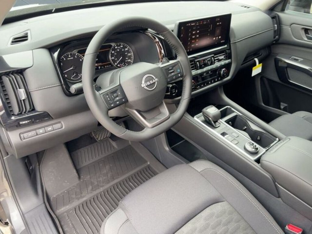 New 2026 Nissan Pathfinder SV SUV