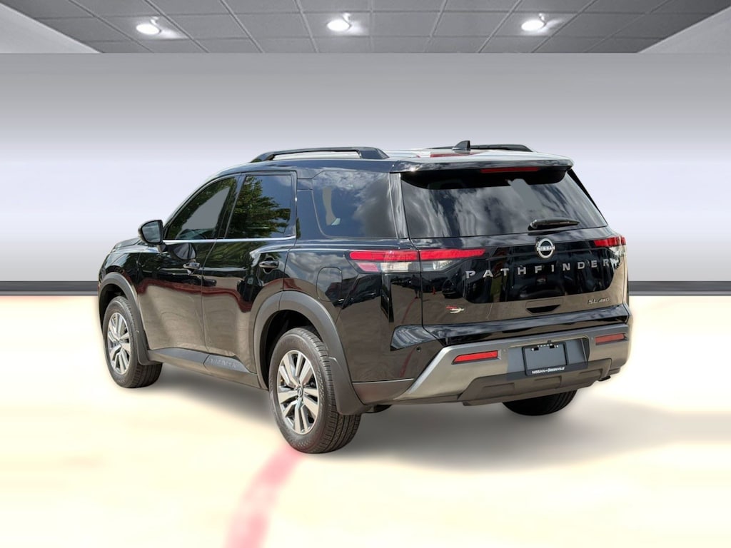 New 2026 Nissan Pathfinder SL SUV