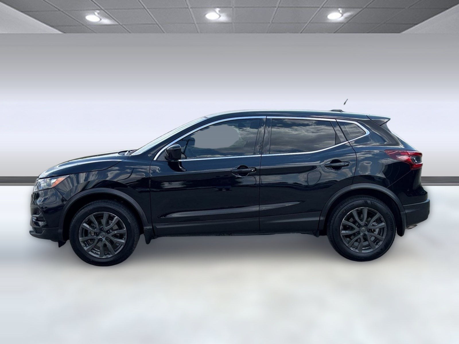 2022 Nissan Rogue Sport S SUV