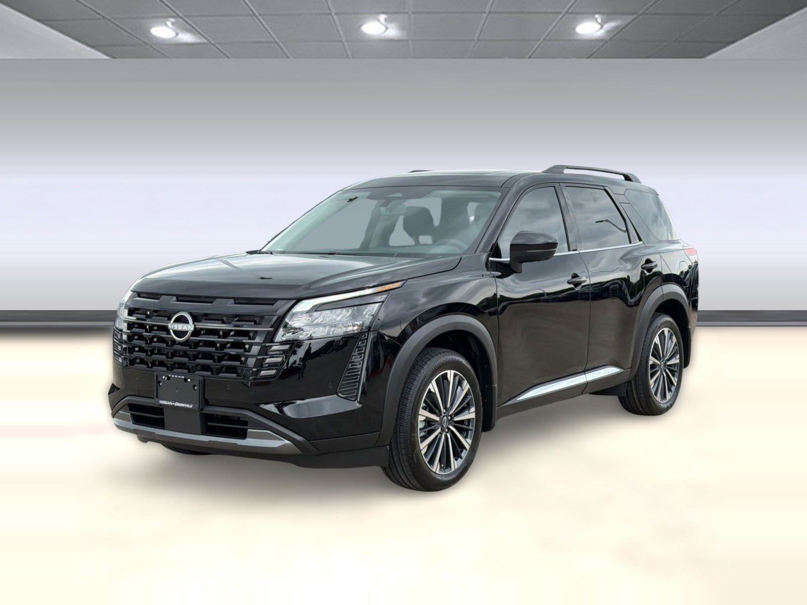 2026 Nissan Pathfinder Platinum 2WD's photo