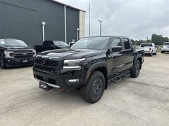 2025 Nissan Frontier PRO-4X Truck Crew Cab