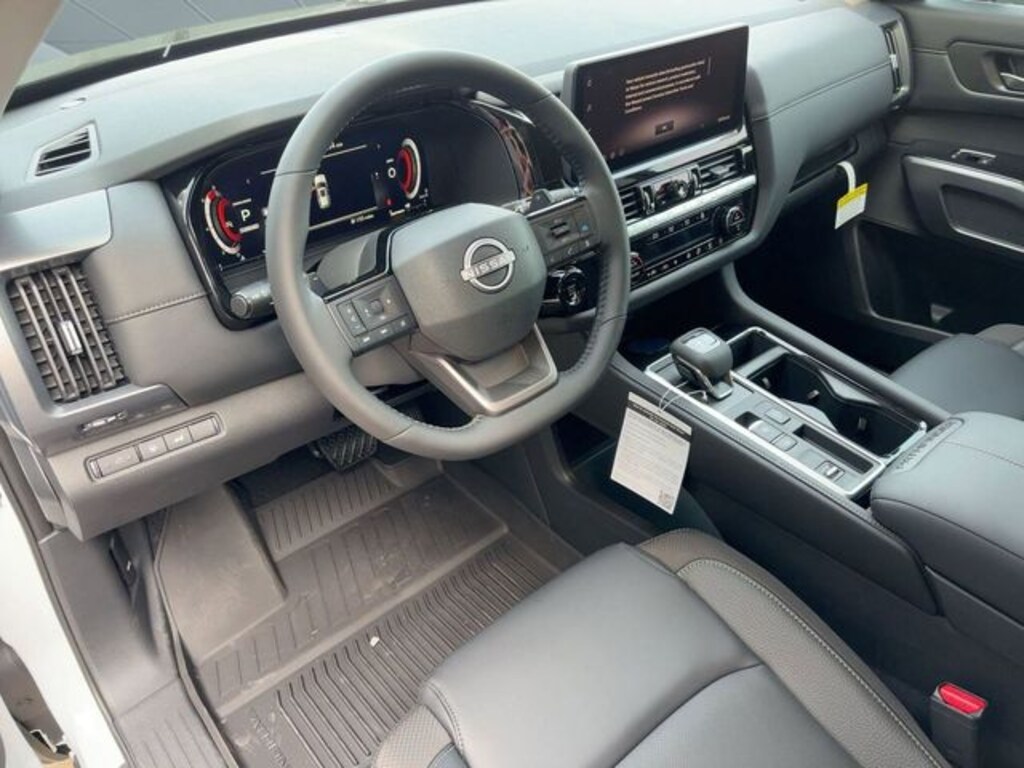 New 2026 Nissan Pathfinder SL SUV