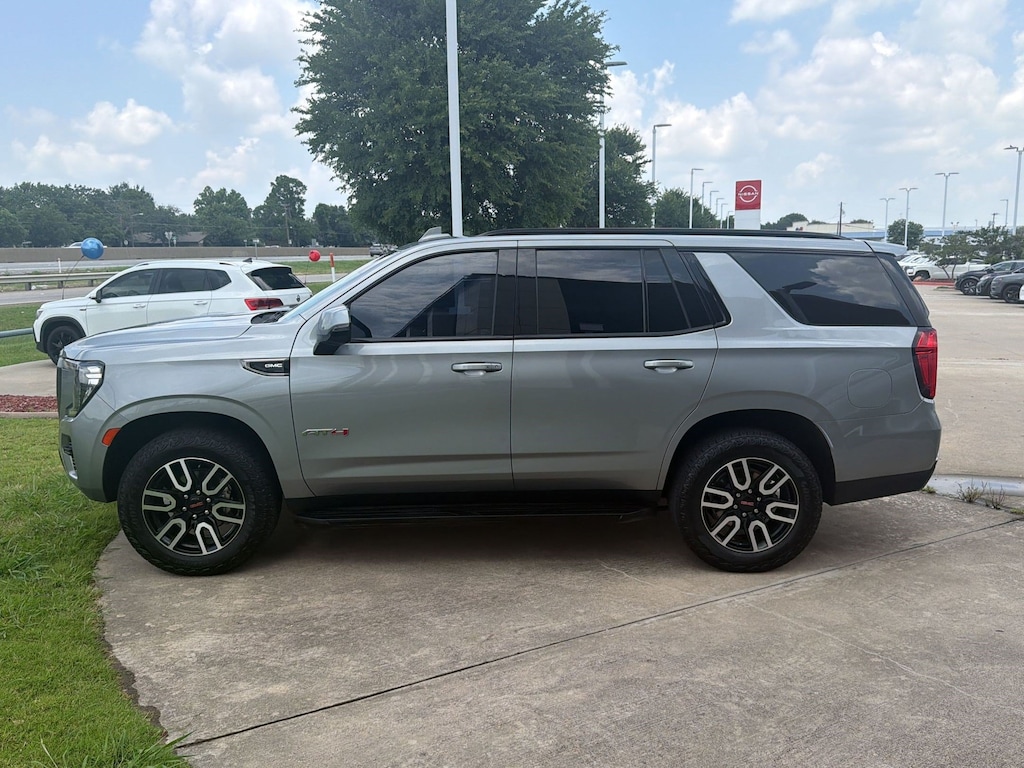 Used 2023 GMC Yukon AT4 SUV