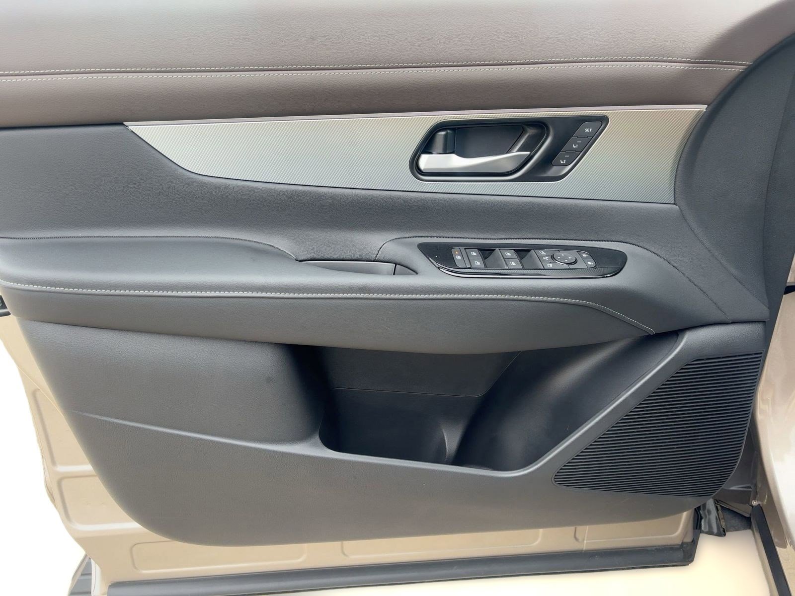 2026 Nissan Murano Platinum - Photo 13