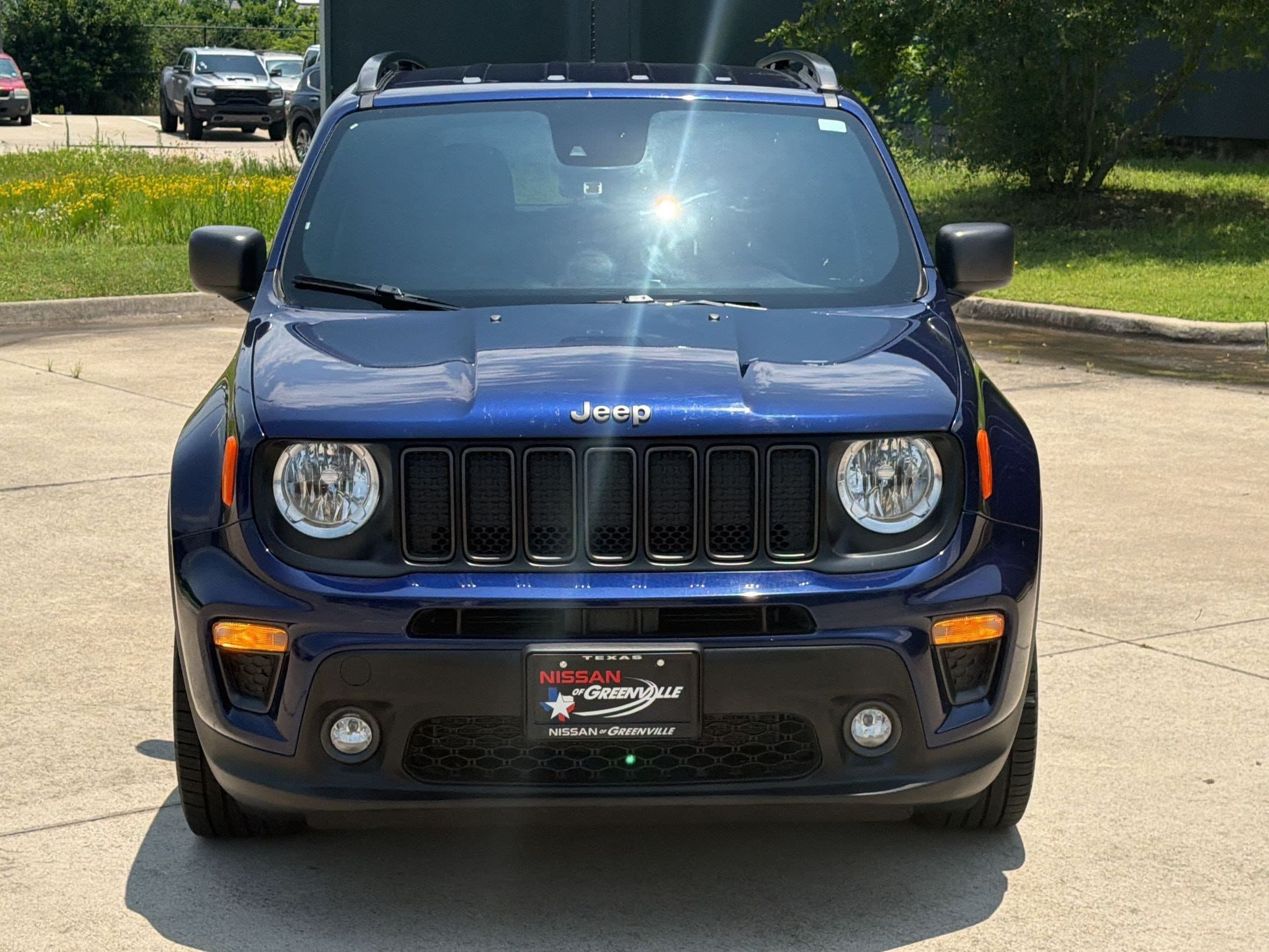 Renegade Latitude SUV