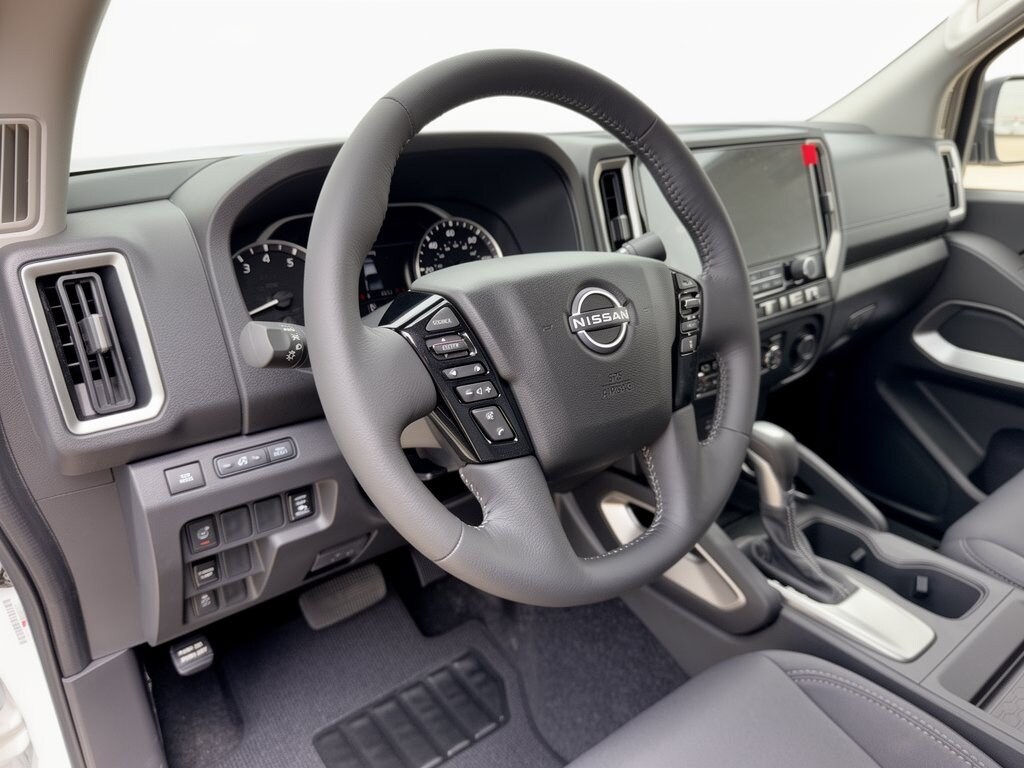 New 2027 Nissan Frontier SV Truck Crew Cab