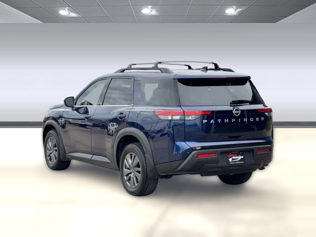 Used 2025 Nissan Pathfinder SV SUV