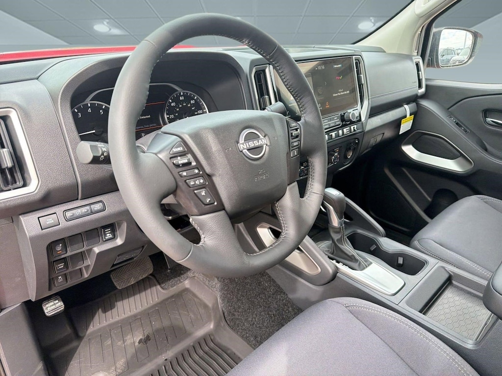 New 2026 Nissan Frontier SV Truck Crew Cab