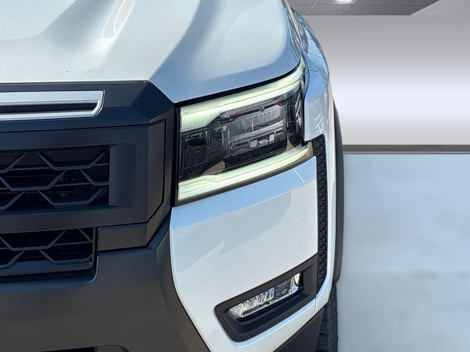 2026 Nissan Frontier PRO-X - Photo 11