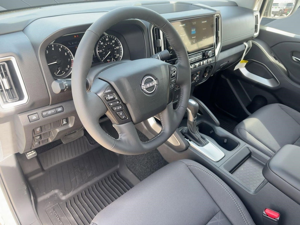 New 2026 Nissan Frontier SV Truck Crew Cab