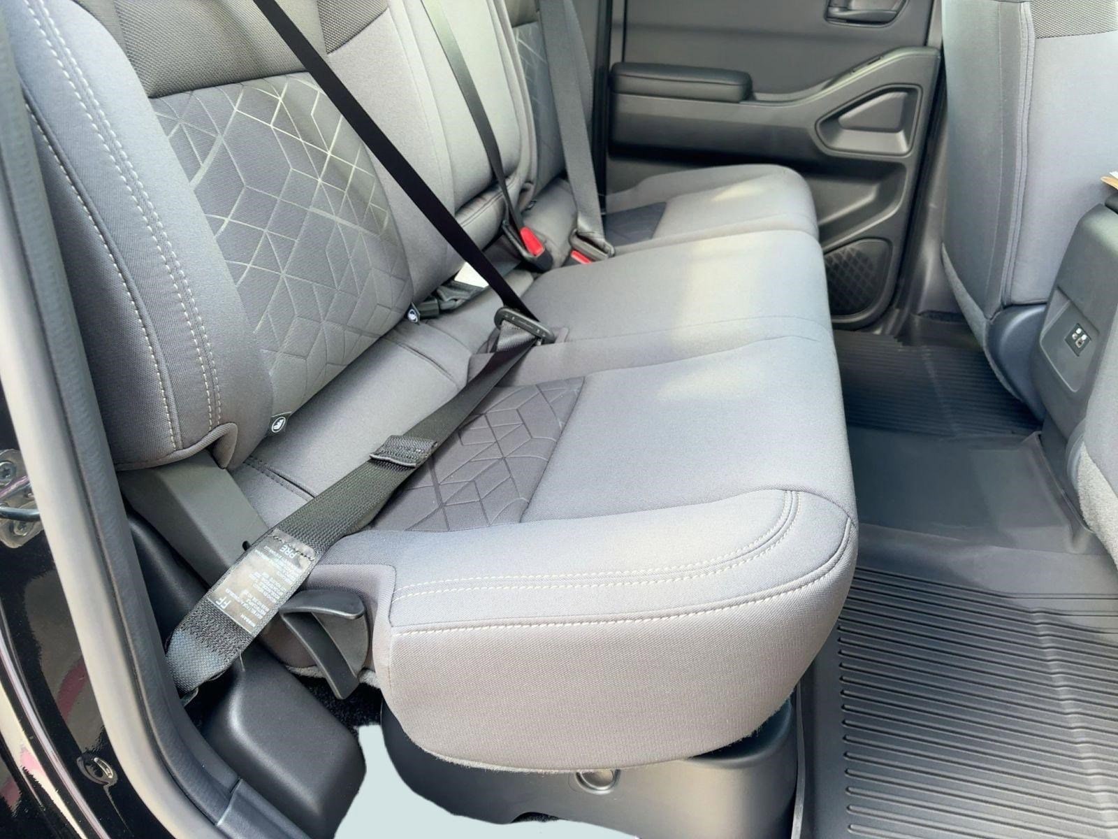 2026 Nissan Frontier SV - Photo 26