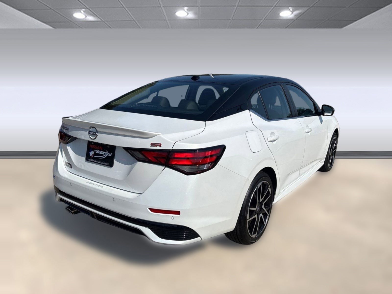 2025 Nissan Sentra SR - Photo 9