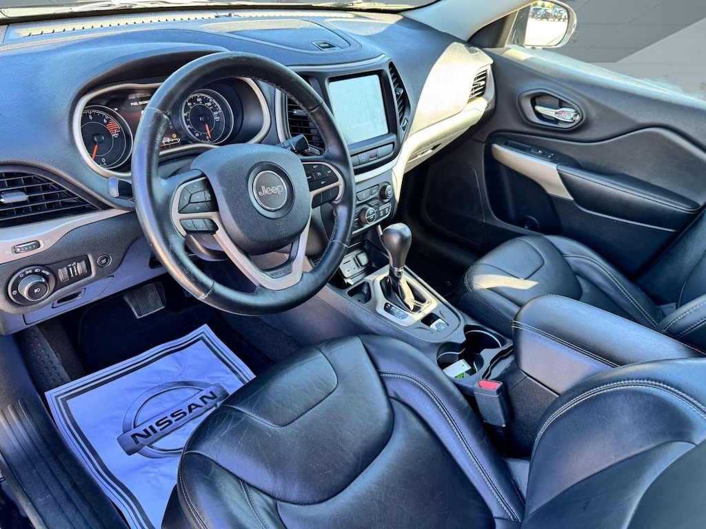 Used 2018 Jeep Cherokee Limited SUV